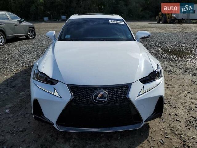 Білий Лексус ІС, об'ємом двигуна 0 л та пробігом 88 тис. км за 5700 $, фото 4 на Automoto.ua