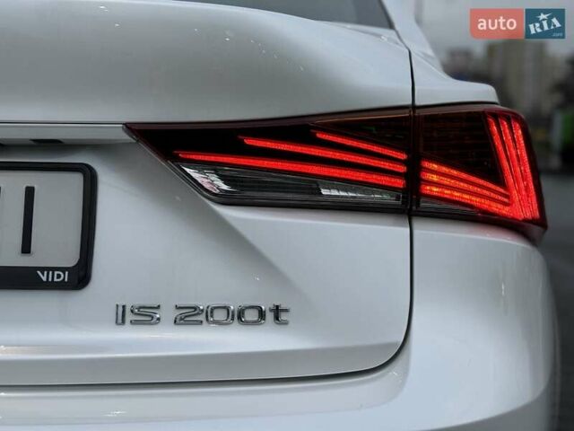 Білий Лексус ІС, об'ємом двигуна 2 л та пробігом 64 тис. км за 20500 $, фото 5 на Automoto.ua