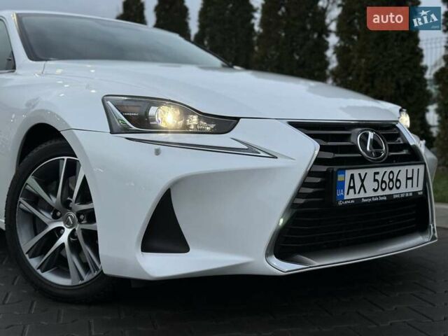 Білий Лексус ІС, об'ємом двигуна 2 л та пробігом 64 тис. км за 20500 $, фото 10 на Automoto.ua