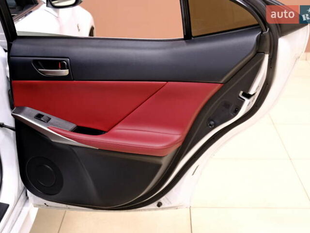 Белый Лексус ИС, объемом двигателя 3.46 л и пробегом 66 тыс. км за 19900 $, фото 40 на Automoto.ua