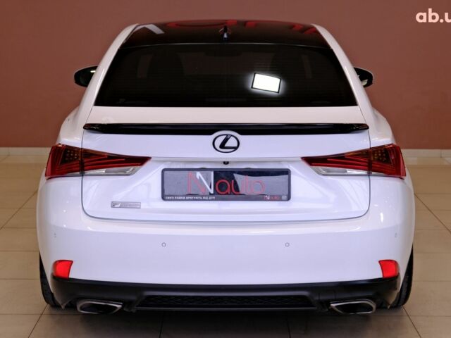 Белый Лексус ИС, объемом двигателя 3.5 л и пробегом 66 тыс. км за 19900 $, фото 4 на Automoto.ua