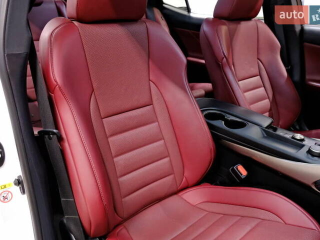 Белый Лексус ИС, объемом двигателя 3.46 л и пробегом 66 тыс. км за 19900 $, фото 47 на Automoto.ua