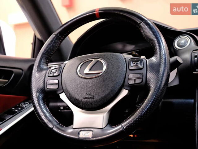 Белый Лексус ИС, объемом двигателя 3.46 л и пробегом 66 тыс. км за 19900 $, фото 53 на Automoto.ua