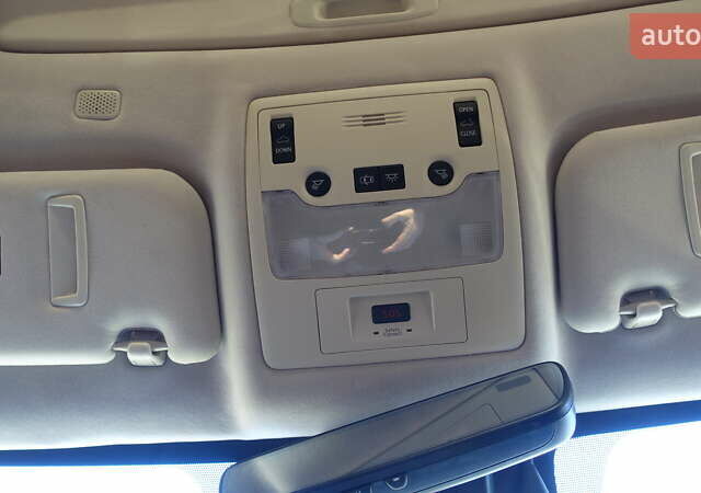 Белый Лексус ИС, объемом двигателя 3.46 л и пробегом 61 тыс. км за 26000 $, фото 17 на Automoto.ua