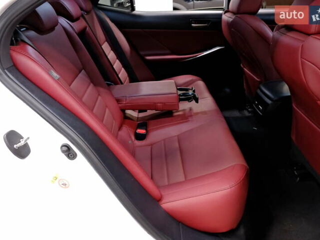 Белый Лексус ИС, объемом двигателя 3.46 л и пробегом 66 тыс. км за 19900 $, фото 41 на Automoto.ua