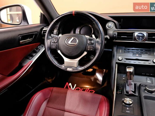 Белый Лексус ИС, объемом двигателя 3.46 л и пробегом 66 тыс. км за 19900 $, фото 50 на Automoto.ua