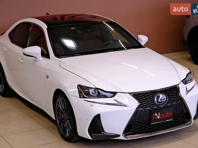 Белый Лексус ИС, объемом двигателя 3.46 л и пробегом 66 тыс. км за 19900 $, фото 3 на Automoto.ua