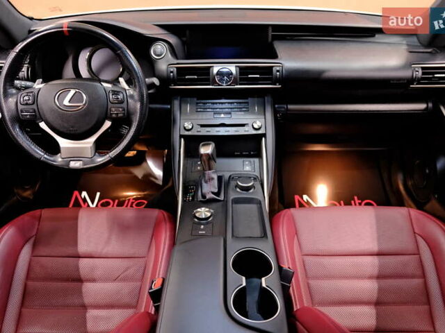 Белый Лексус ИС, объемом двигателя 3.46 л и пробегом 66 тыс. км за 19900 $, фото 49 на Automoto.ua