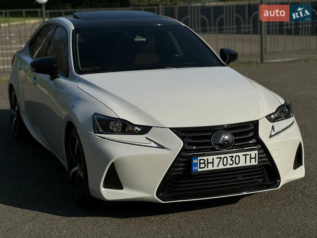 Белый Лексус ИС, объемом двигателя 3.46 л и пробегом 36 тыс. км за 26200 $, фото 12 на Automoto.ua