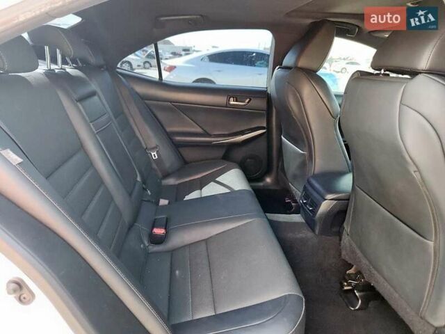 Лексус ІС 2019 у Дніпро (Дніпропетровську) на Automoto.ua Білий Лексус ІС, об'ємом двигуна 2 л та пробігом 99 тис. км за 6800 $, фото 9 на Automoto.ua