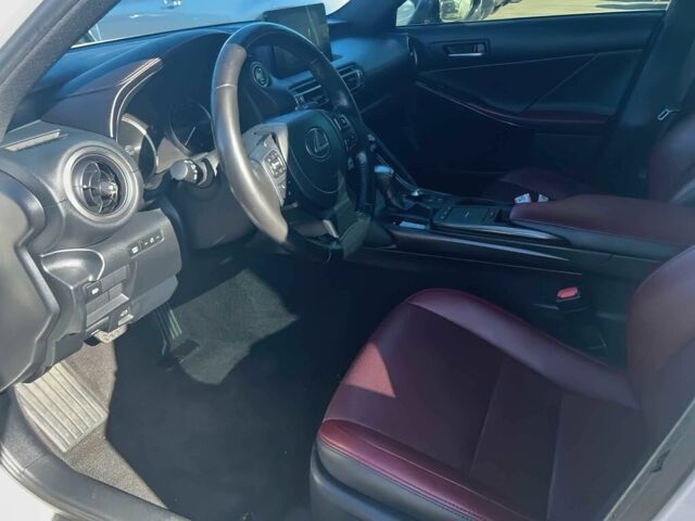 Білий Лексус ІС, об'ємом двигуна 2 л та пробігом 17 тис. км за 14397 $, фото 8 на Automoto.ua