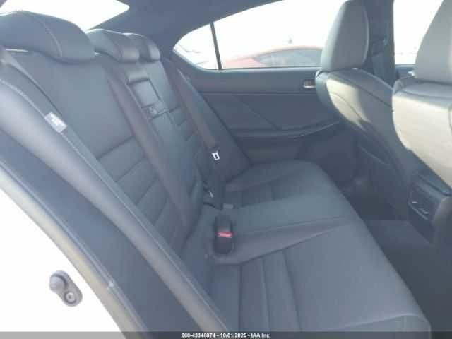 Белый Лексус ИС, объемом двигателя 3.5 л и пробегом 35 тыс. км за 15000 $, фото 7 на Automoto.ua