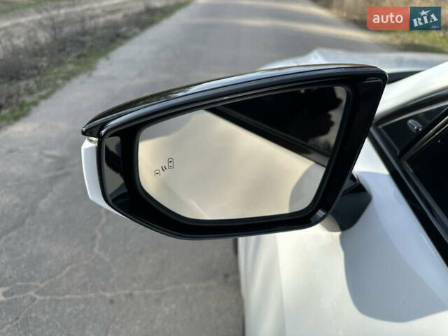 Білий Лексус ІС, об'ємом двигуна 3.46 л та пробігом 55 тис. км за 45000 $, фото 34 на Automoto.ua