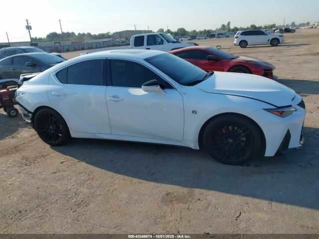 Белый Лексус ИС, объемом двигателя 3.5 л и пробегом 35 тыс. км за 15000 $, фото 13 на Automoto.ua