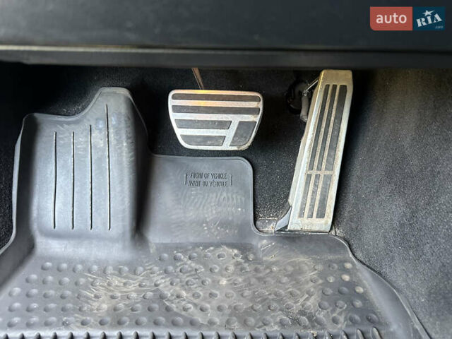 Білий Лексус ІС, об'ємом двигуна 3.46 л та пробігом 55 тис. км за 45000 $, фото 33 на Automoto.ua