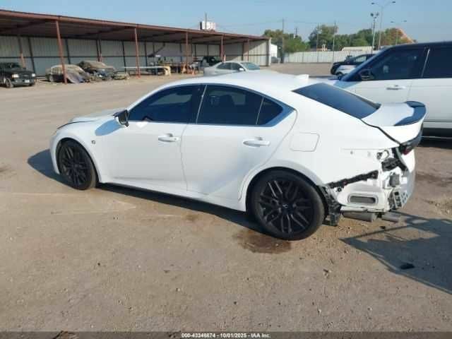 Белый Лексус ИС, объемом двигателя 3.5 л и пробегом 35 тыс. км за 15000 $, фото 14 на Automoto.ua