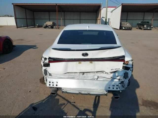 Белый Лексус ИС, объемом двигателя 3.5 л и пробегом 35 тыс. км за 15000 $, фото 16 на Automoto.ua