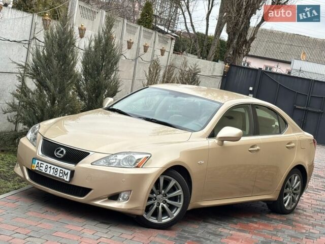 Бежевий Лексус ІС, об'ємом двигуна 2.5 л та пробігом 56 тис. км за 14900 $, фото 12 на Automoto.ua