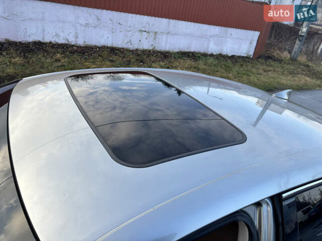 Бежевый Лексус ИС, объемом двигателя 2 л и пробегом 159 тыс. км за 19999 $, фото 8 на Automoto.ua