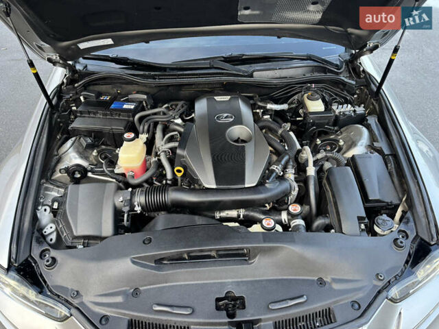 Бежевый Лексус ИС, объемом двигателя 2 л и пробегом 159 тыс. км за 19999 $, фото 33 на Automoto.ua