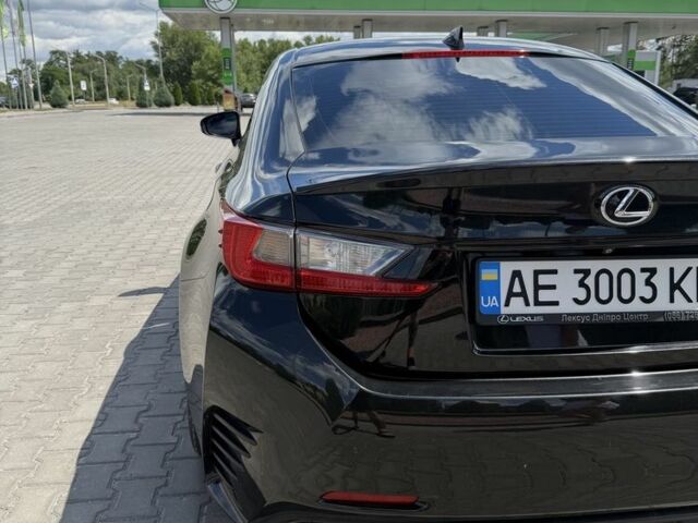 Черный Лексус ИС, объемом двигателя 2 л и пробегом 63 тыс. км за 19300 $, фото 4 на Automoto.ua
