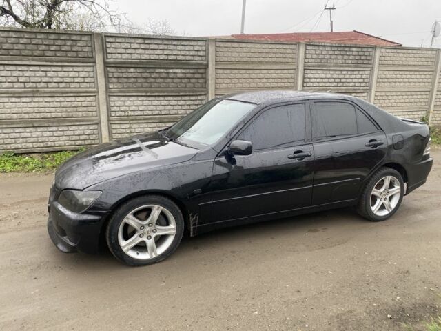 Черный Лексус ИС, объемом двигателя 0 л и пробегом 3 тыс. км за 3700 $, фото 1 на Automoto.ua