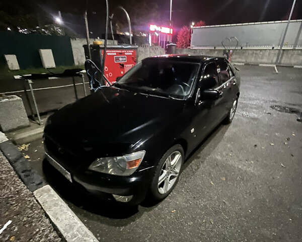 Черный Лексус ИС, объемом двигателя 2 л и пробегом 237 тыс. км за 5500 $, фото 4 на Automoto.ua