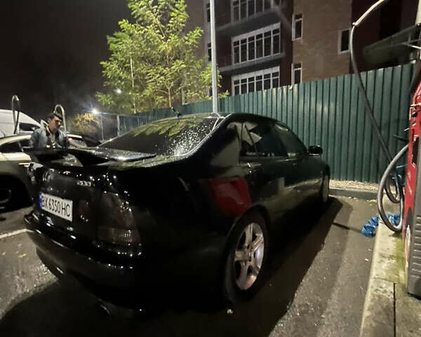 Черный Лексус ИС, объемом двигателя 2 л и пробегом 237 тыс. км за 5500 $, фото 2 на Automoto.ua