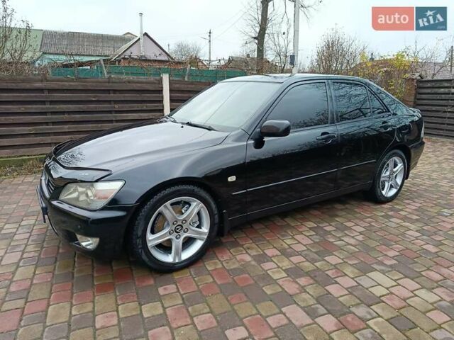Чорний Лексус ІС, об'ємом двигуна 1.99 л та пробігом 203 тис. км за 4999 $, фото 17 на Automoto.ua
