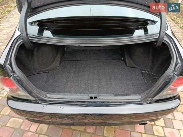 Чорний Лексус ІС, об'ємом двигуна 1.99 л та пробігом 203 тис. км за 4999 $, фото 28 на Automoto.ua