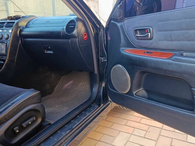 Чорний Лексус ІС, об'ємом двигуна 2 л та пробігом 164 тис. км за 6700 $, фото 3 на Automoto.ua