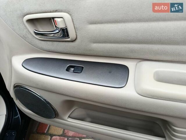 Чорний Лексус ІС, об'ємом двигуна 1.99 л та пробігом 203 тис. км за 4999 $, фото 35 на Automoto.ua