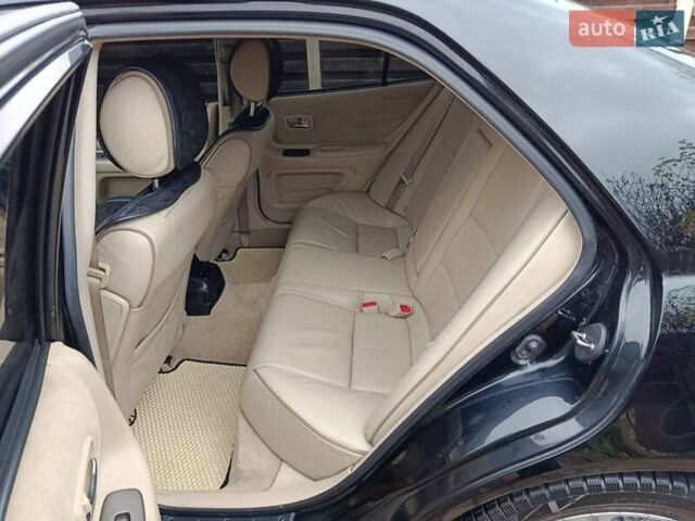 Чорний Лексус ІС, об'ємом двигуна 1.99 л та пробігом 203 тис. км за 4999 $, фото 24 на Automoto.ua