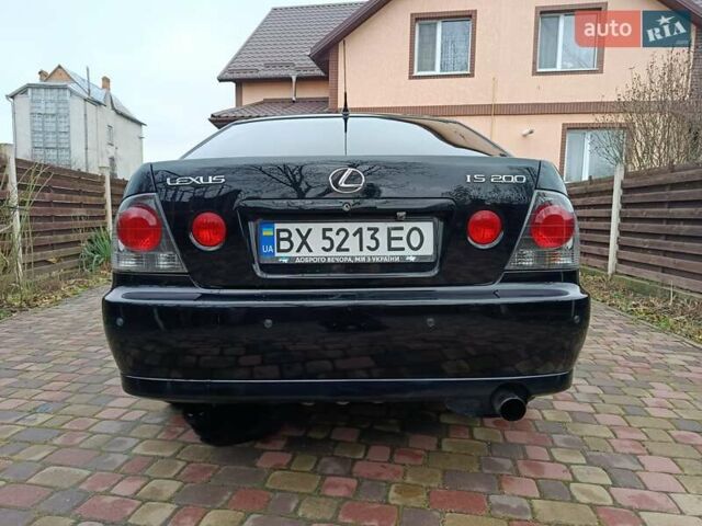 Чорний Лексус ІС, об'ємом двигуна 1.99 л та пробігом 203 тис. км за 4999 $, фото 10 на Automoto.ua