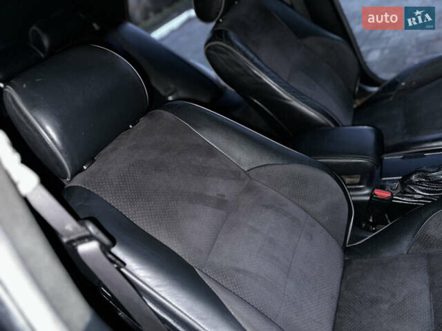 Чорний Лексус ІС, об'ємом двигуна 2 л та пробігом 191 тис. км за 5300 $, фото 29 на Automoto.ua
