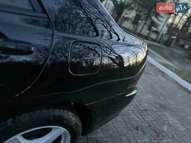 Чорний Лексус ІС, об'ємом двигуна 2 л та пробігом 191 тис. км за 5300 $, фото 19 на Automoto.ua