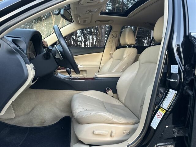 Чорний Лексус ІС, об'ємом двигуна 2.5 л та пробігом 207 тис. км за 9350 $, фото 20 на Automoto.ua