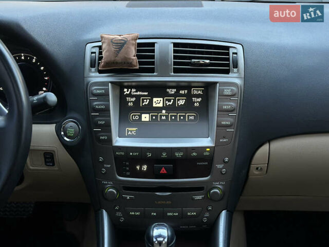 Чорний Лексус ІС, об'ємом двигуна 2.5 л та пробігом 207 тис. км за 9350 $, фото 28 на Automoto.ua