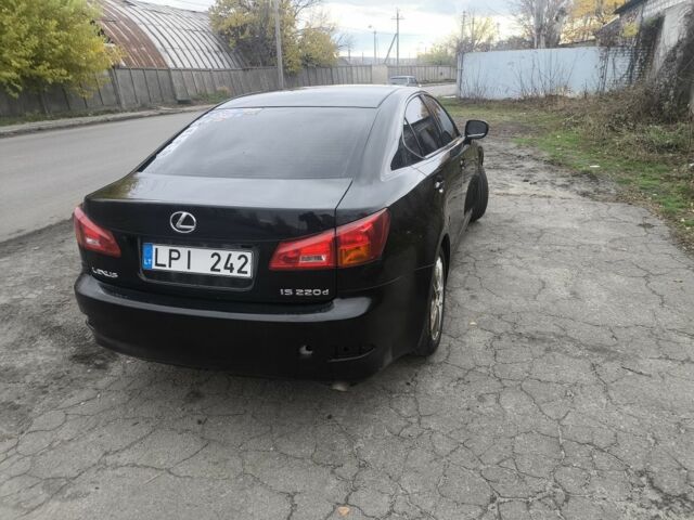 Черный Лексус ИС, объемом двигателя 2.2 л и пробегом 376 тыс. км за 4950 $, фото 2 на Automoto.ua