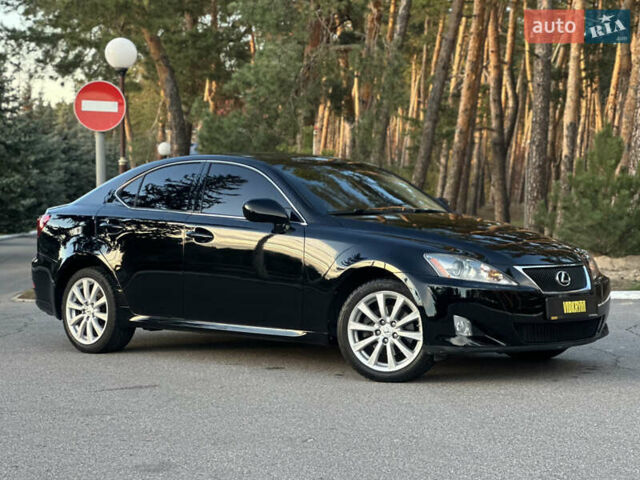 Чорний Лексус ІС, об'ємом двигуна 2.5 л та пробігом 207 тис. км за 9350 $, фото 8 на Automoto.ua