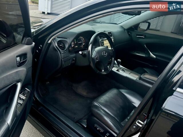 Чорний Лексус ІС, об'ємом двигуна 2.5 л та пробігом 250 тис. км за 7200 $, фото 23 на Automoto.ua