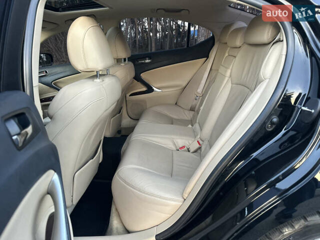 Чорний Лексус ІС, об'ємом двигуна 2.5 л та пробігом 207 тис. км за 9350 $, фото 37 на Automoto.ua