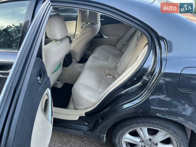 Черный Лексус ИС, объемом двигателя 2.23 л и пробегом 336 тыс. км за 6900 $, фото 7 на Automoto.ua