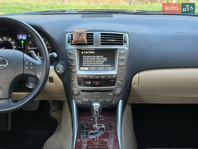 Чорний Лексус ІС, об'ємом двигуна 2.5 л та пробігом 207 тис. км за 9350 $, фото 24 на Automoto.ua