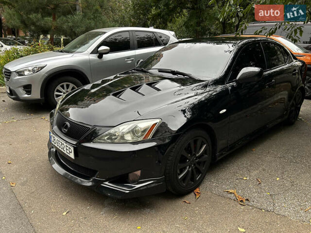 Черный Лексус ИС, объемом двигателя 2.5 л и пробегом 232 тыс. км за 7000 $, фото 3 на Automoto.ua