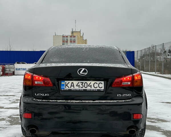 Черный Лексус ИС, объемом двигателя 2.5 л и пробегом 205 тыс. км за 8700 $, фото 5 на Automoto.ua