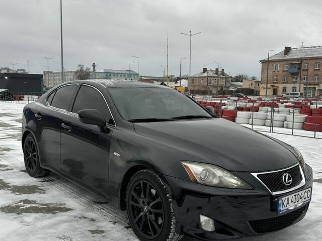 Черный Лексус ИС, объемом двигателя 2.5 л и пробегом 197 тыс. км за 8700 $, фото 8 на Automoto.ua