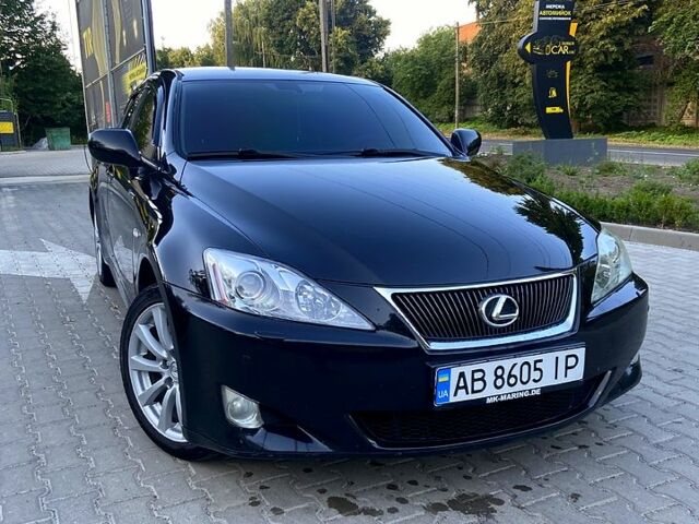 Чорний Лексус ІС, об'ємом двигуна 2.2 л та пробігом 208 тис. км за 9300 $, фото 1 на Automoto.ua