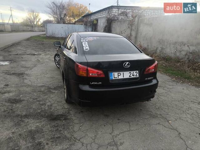 Чорний Лексус ІС, об'ємом двигуна 2.23 л та пробігом 377 тис. км за 4600 $, фото 2 на Automoto.ua