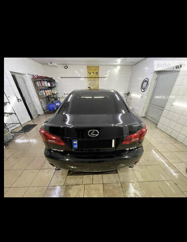Лексус ІС 2006 у Харкові на Automoto.ua Чорний Лексус ІС, об'ємом двигуна 2.5 л та пробігом 216 тис. км за 7500 $, фото 1 на Automoto.ua